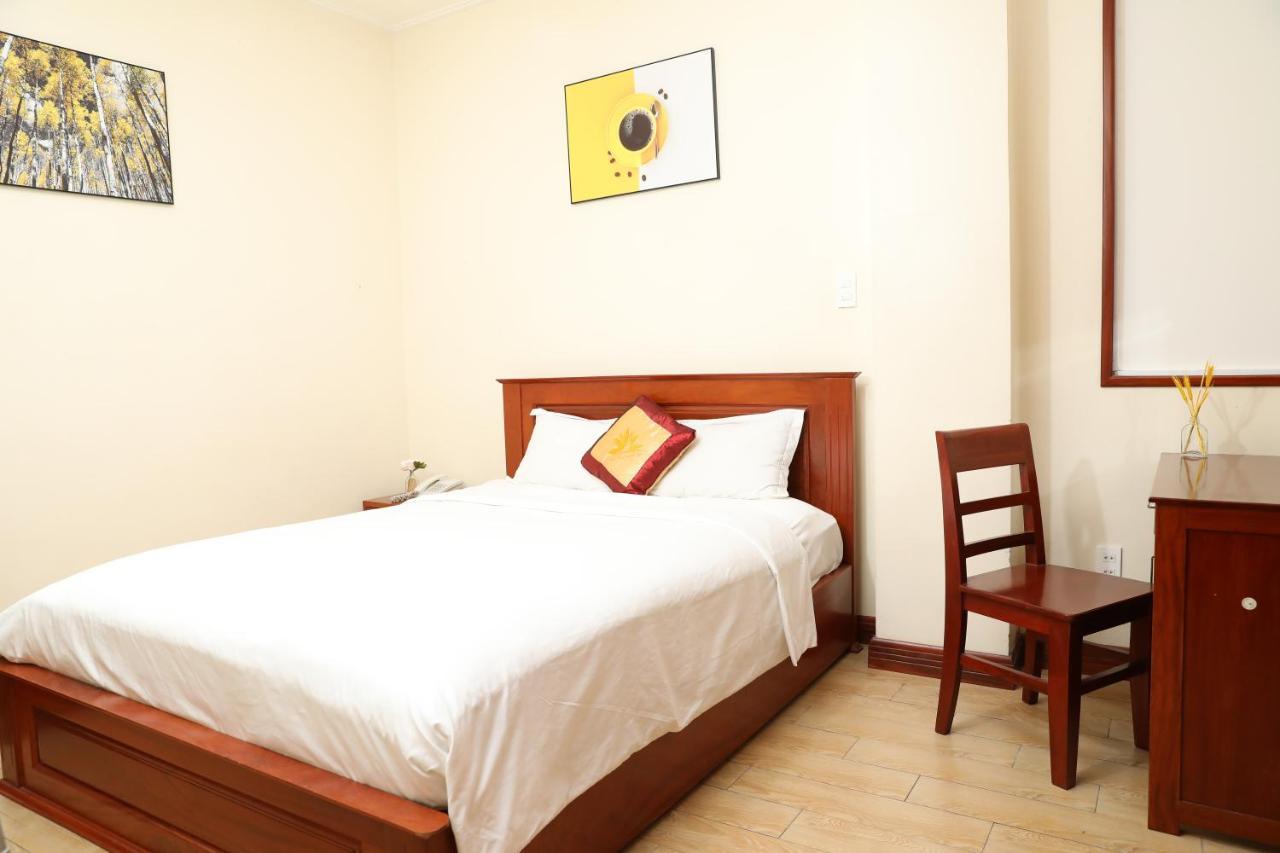 Thanh Vinh Hotel & Apartment Ho Chi Minh City Exterior photo